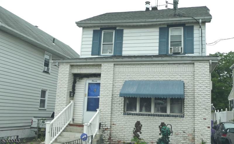 13 Mt Pleasant Ave - Photo 1