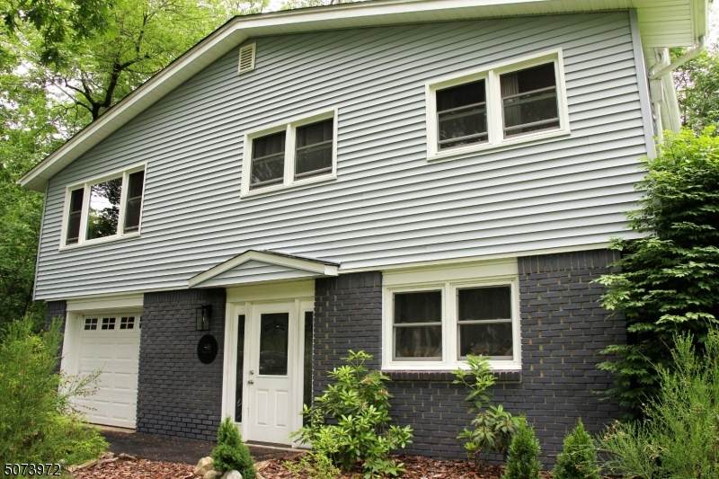 48 Belton St - Photo 1