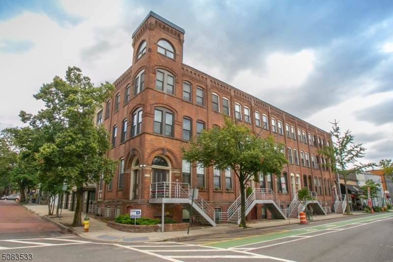 54 Mcwhorter St - Unit 103 - Photo 1