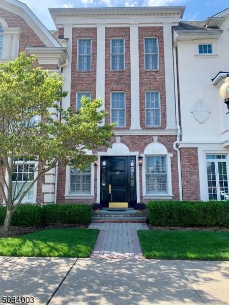 27 Community Pl - Photo 1