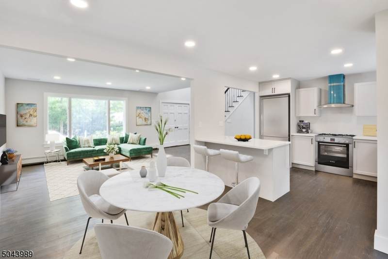 47 Calumet Ave - Photo 1