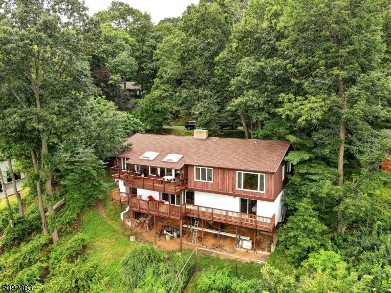 736 Johnston Drive - Photo 1