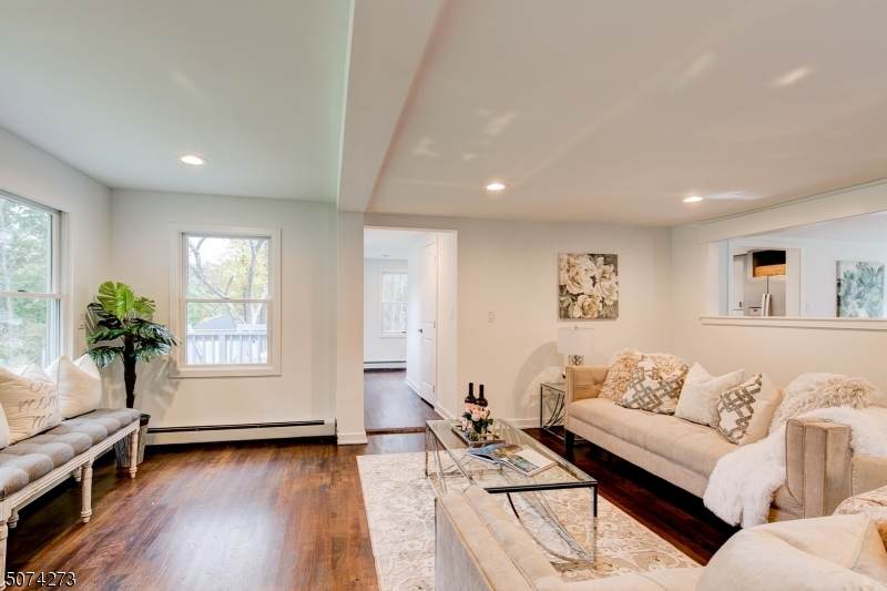 1 Cedar Ave - Photo 1