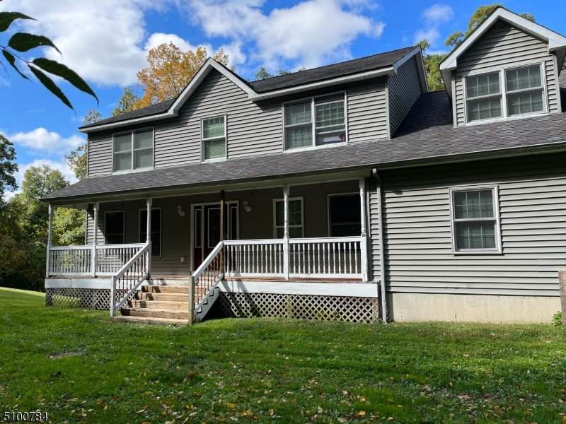 1 Crest Ct - Photo 1