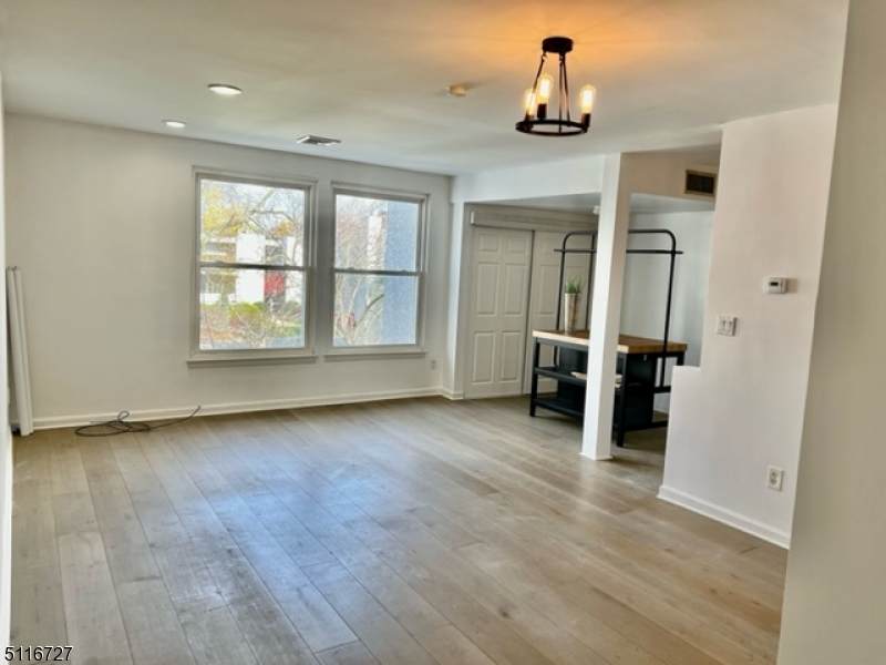 444 River Rd - Photo 1