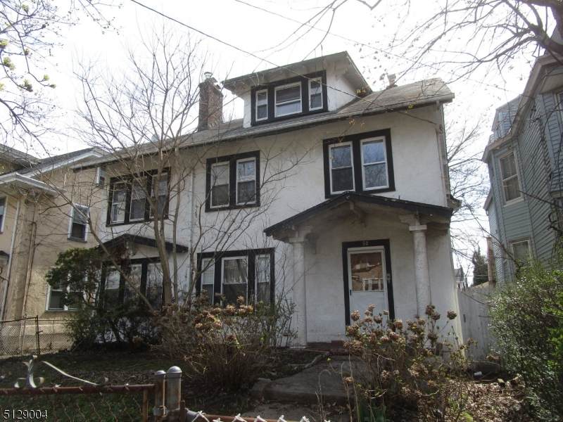 52 Weequahic Ave - Photo 1
