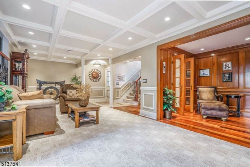 7576 Meadowview Drive - Photo 1