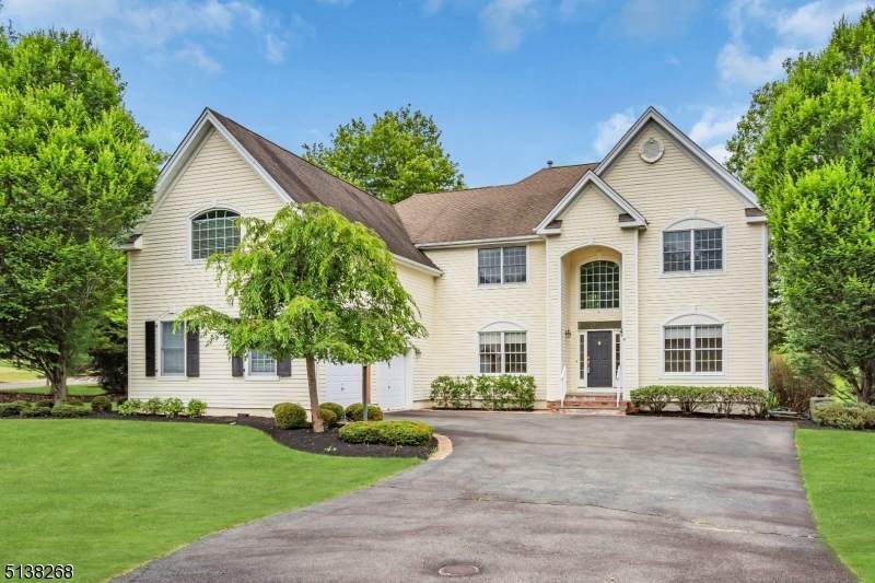 9 Shinnecock Hills Ct - Photo 1
