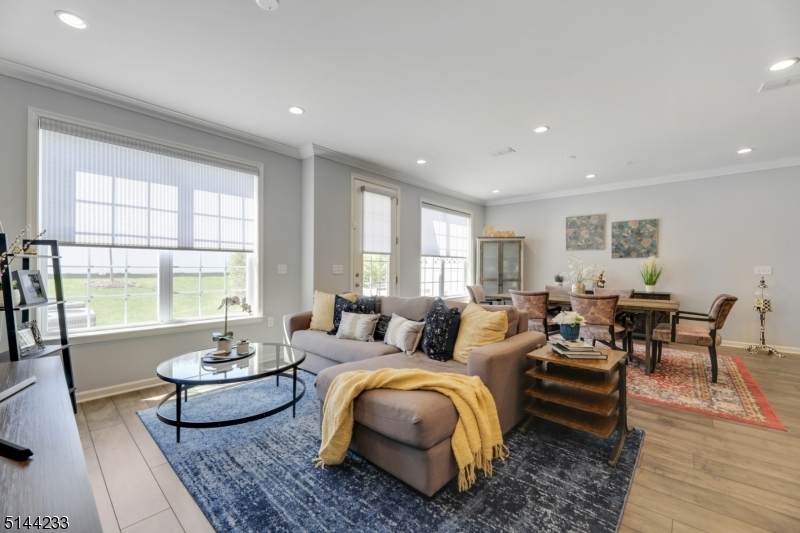 124 Aspen Dr - Photo 1