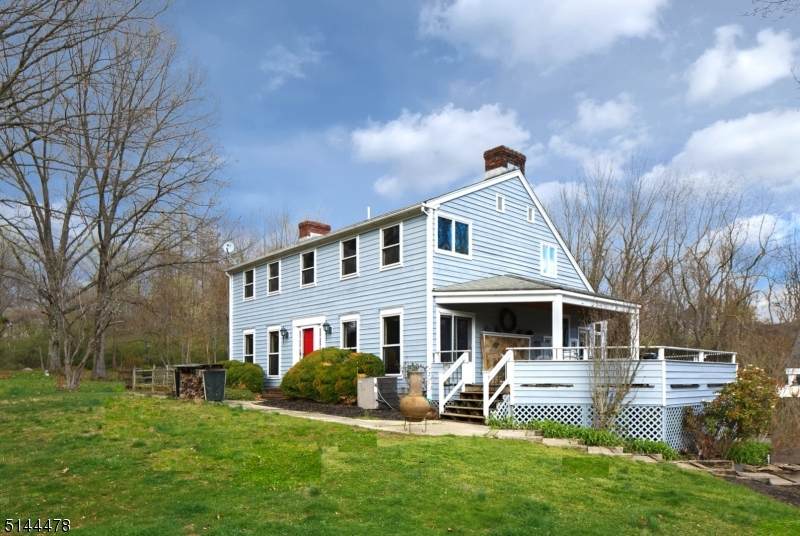 7 Wendy Way - Photo 1