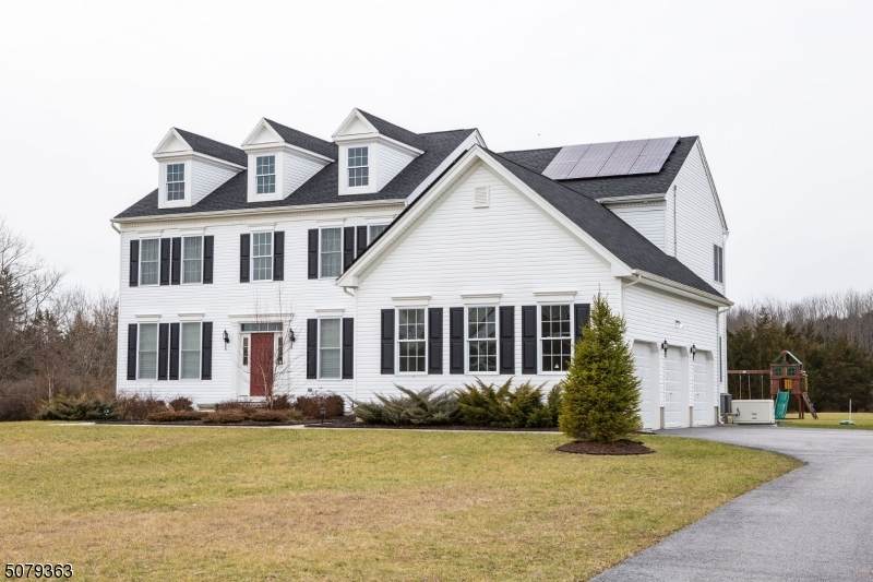 5 Chapel Hill Ct - Photo 1