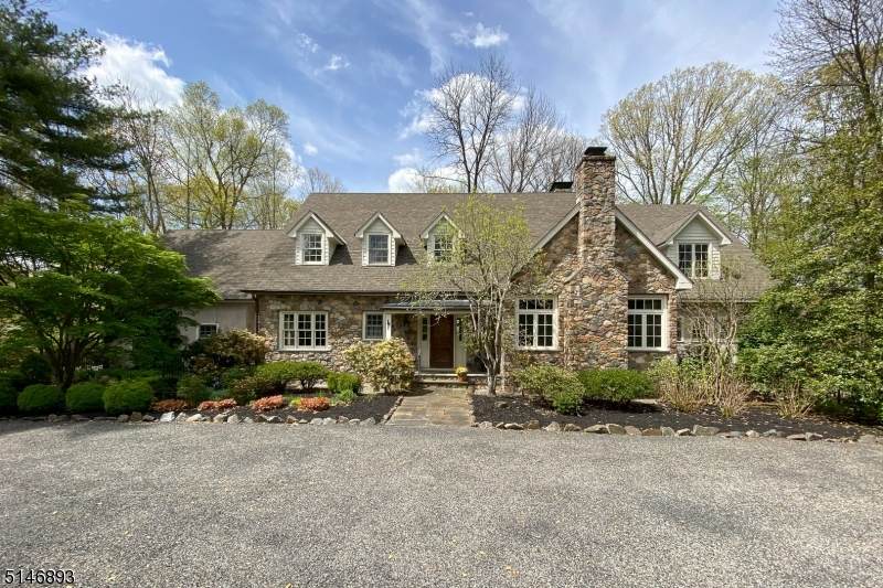 205 Rolling Hill Rd - Photo 1
