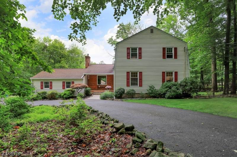 22 Flintlock Dr - Photo 1