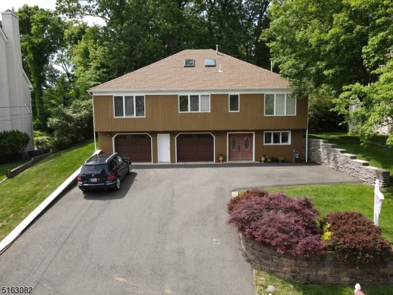 130 Madison Ave - Photo 1