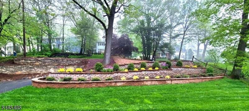 51 Ridge Dr - Photo 1