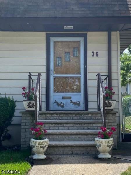 36 Comley Pl - Photo 1