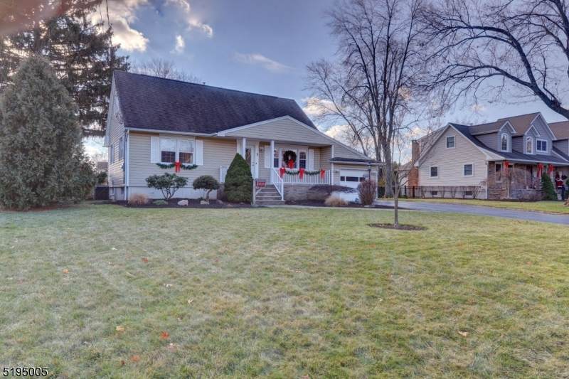 5 Baxter Pl - Photo 1