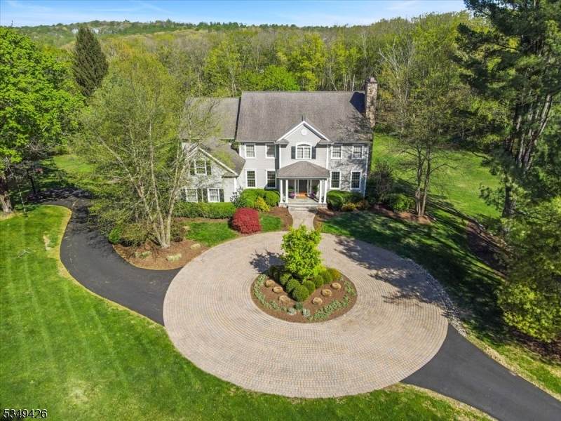 21 Pleasant Valley Rd - Photo 1