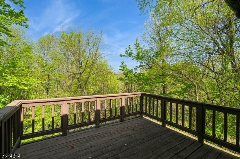 5 Wimbledon Dr - Photo 1