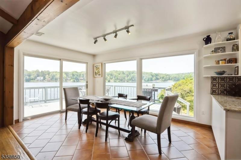 120 Island Rd - Photo 1