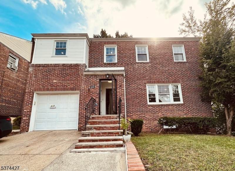 419 Greylock Pkwy - Photo 1