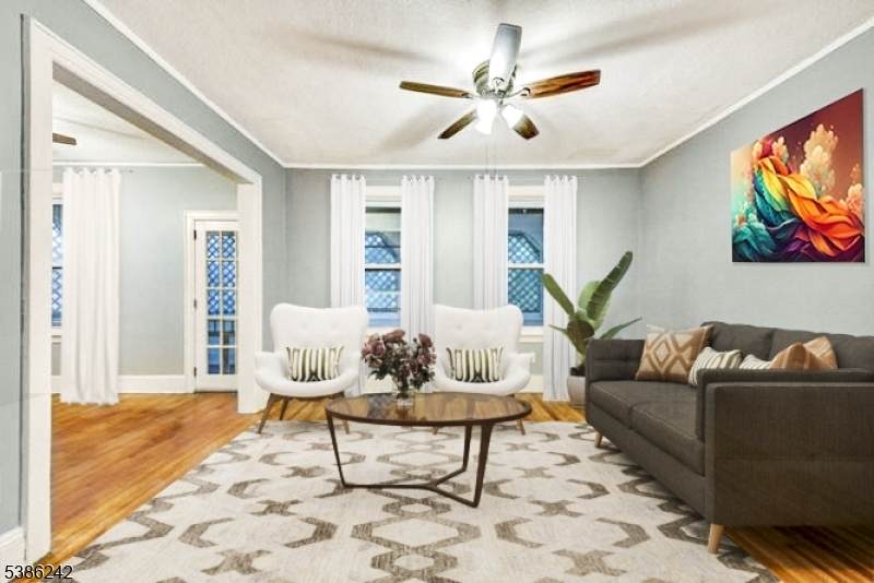 56 Sunnyside Ter - Photo 1