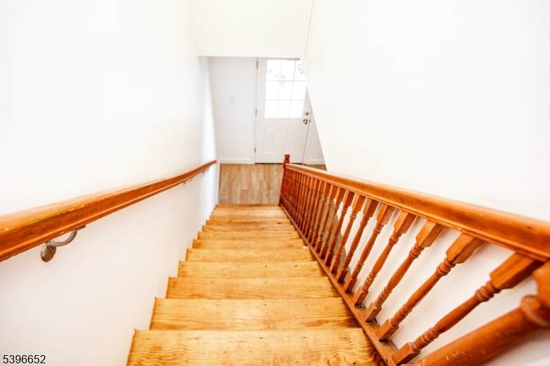 25 Highland St - Photo 1