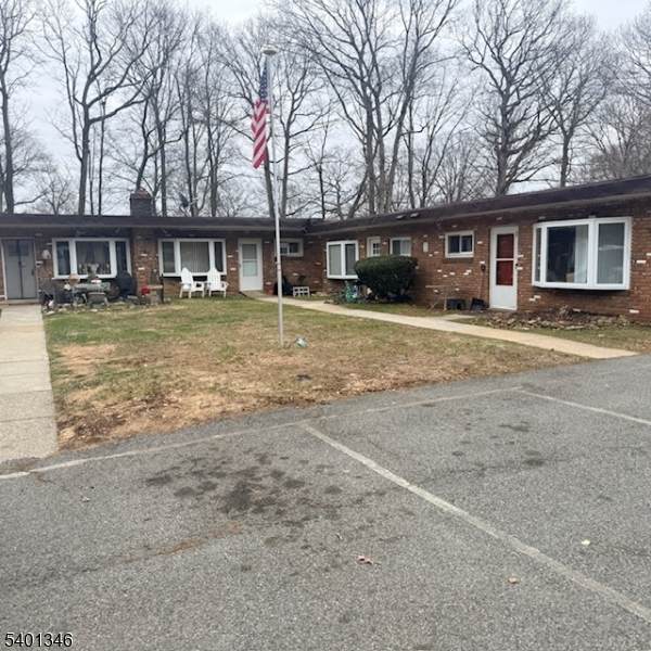 29 Brady Blvd - Photo 1