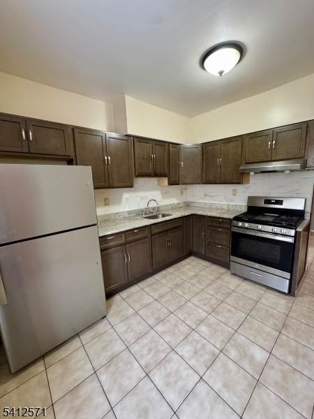 46 Stegman St - Photo 1