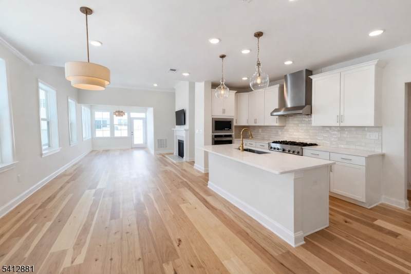 18 Whitaker Ln - Photo 1