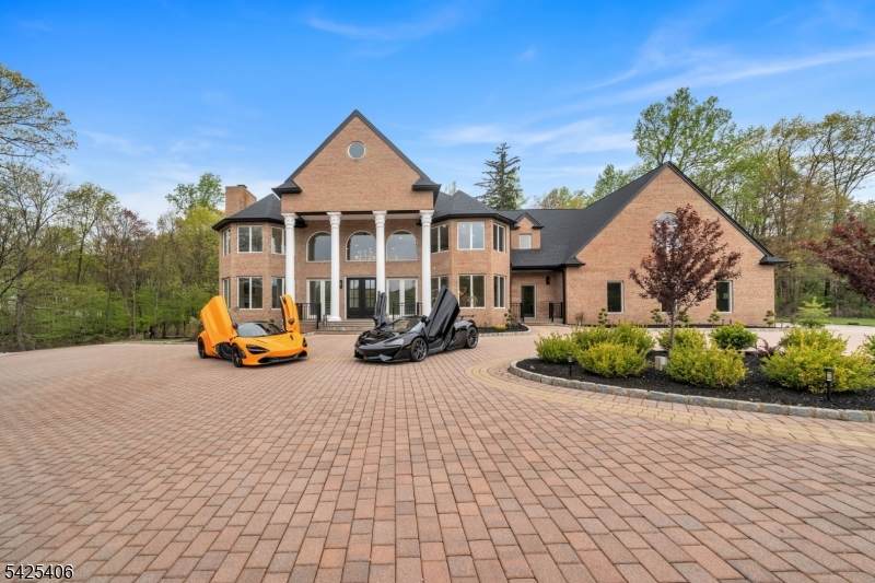 19 Amira Ln - Photo 1