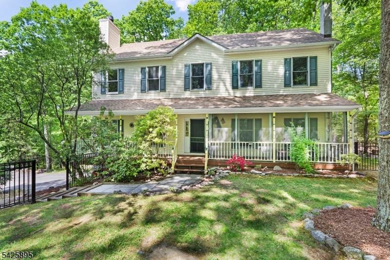 32 Saint Bernards Rd - Photo 1