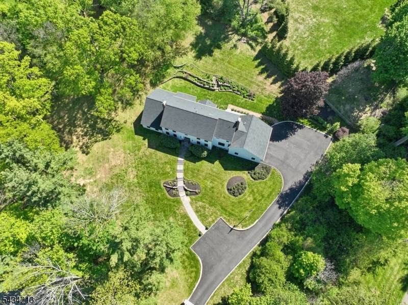 210 Mendham Rd - Photo 1