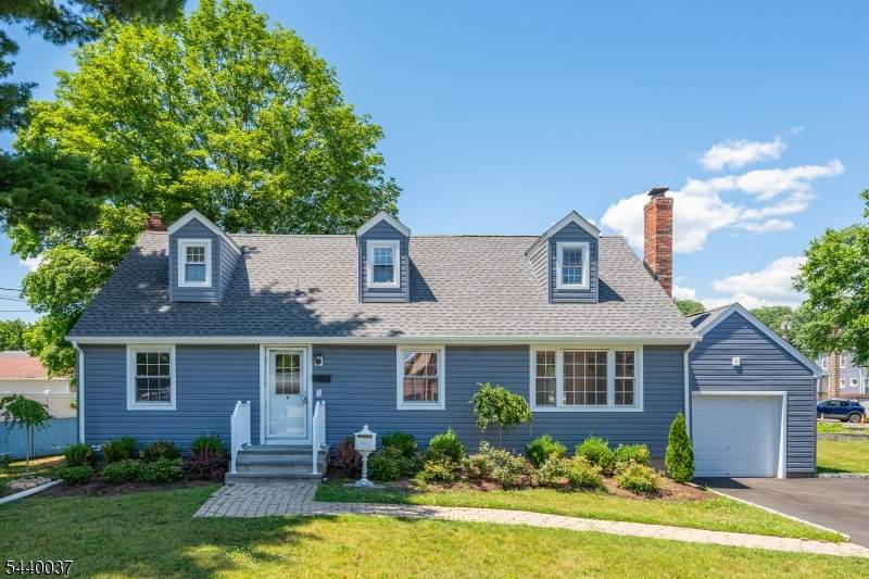 4 Van Duyne Ave - Photo 1