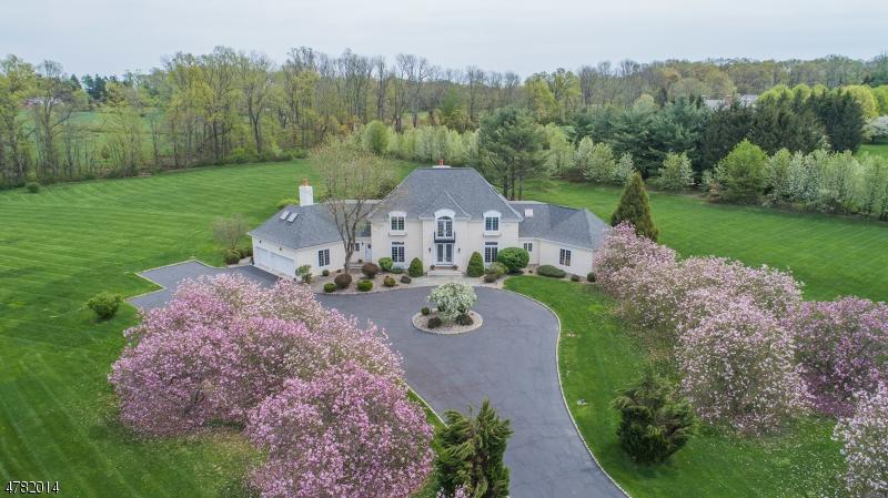35 Meadow Ln - Photo 1