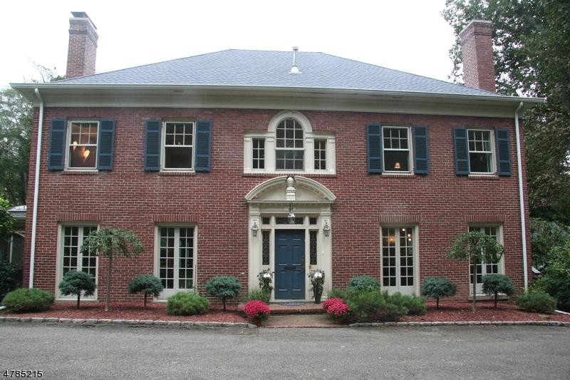 88 Glen Ave - Photo 1