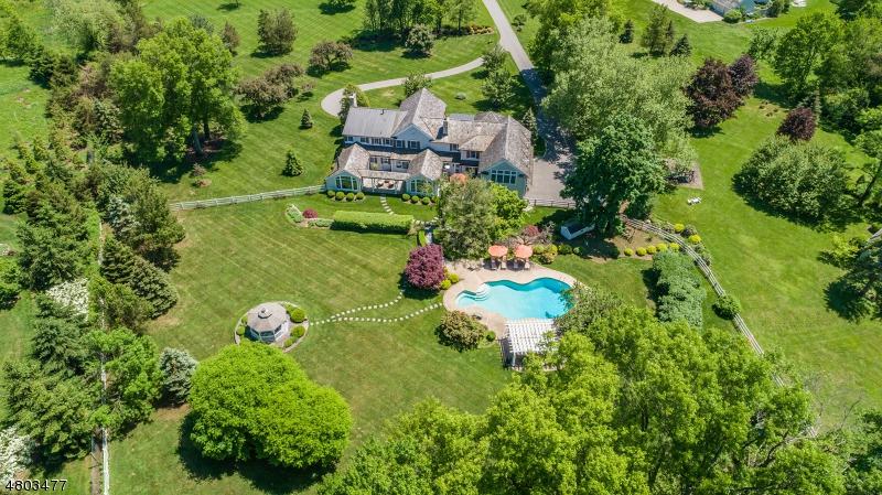 33 Baileys Mill Rd - Photo 1