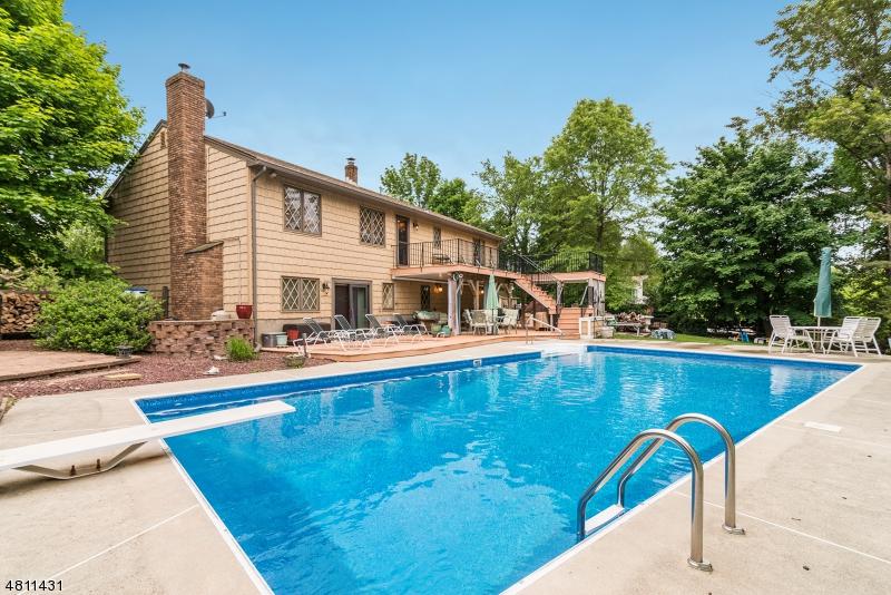 14 Highview Dr - Photo 1