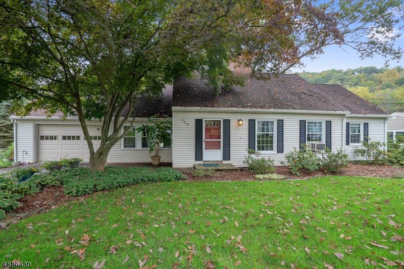 123 Elm Ave - Photo 1