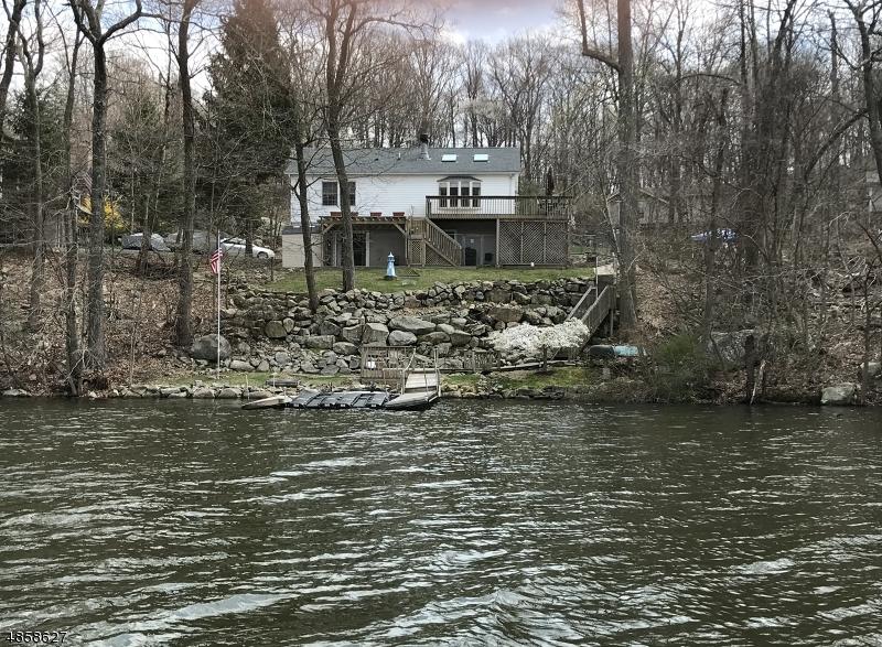 38 Oneida Ave - Photo 1