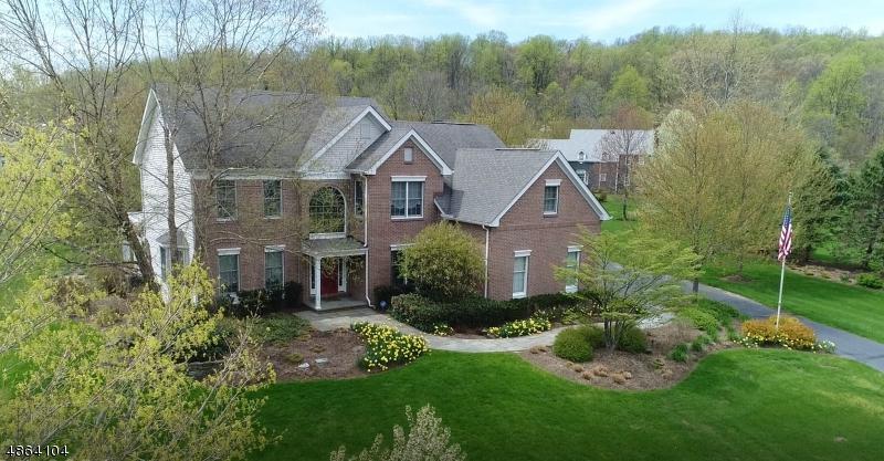 4 Farrow Ln - Photo 1