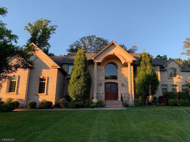 8 Margulis Ct - Photo 1