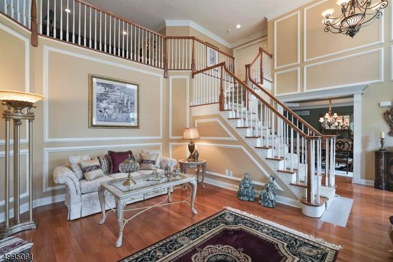 35 N Mackenzie Ln - Photo 1