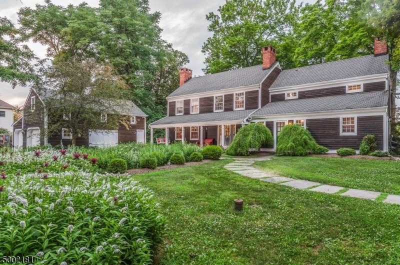 14 Grove Farm Rd - Photo 1