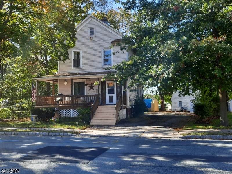 5 Eyland Ave - Photo 1