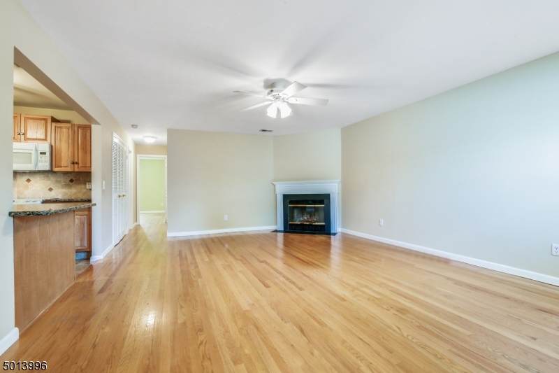 348 Potomac Dr - Photo 1