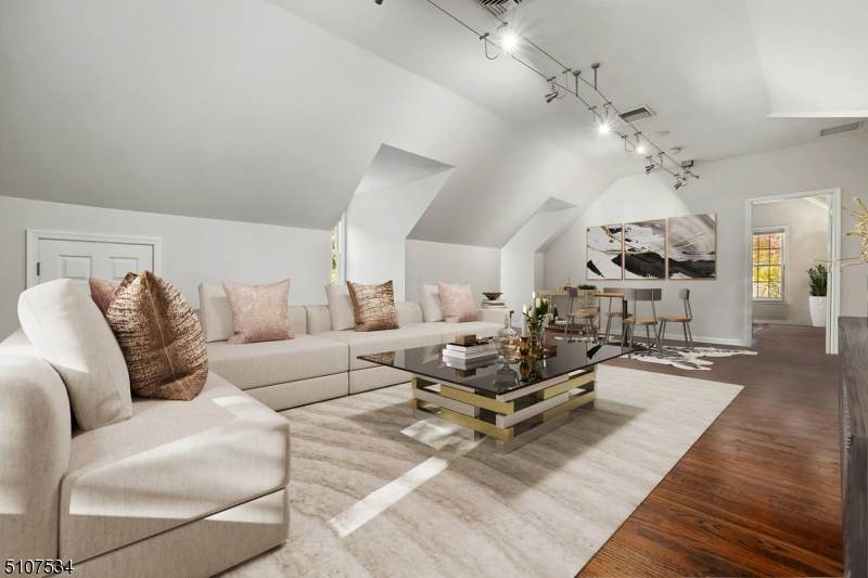 4 Linsey Ct - Photo 1