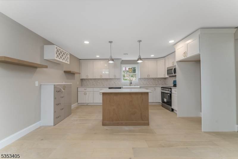 45 Bush St - Photo 1