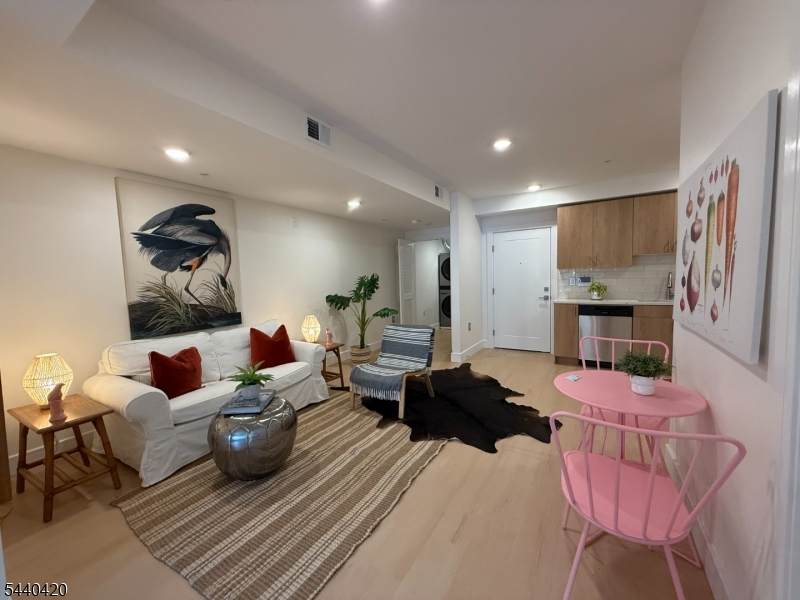 627 Valley Rd - Photo 1