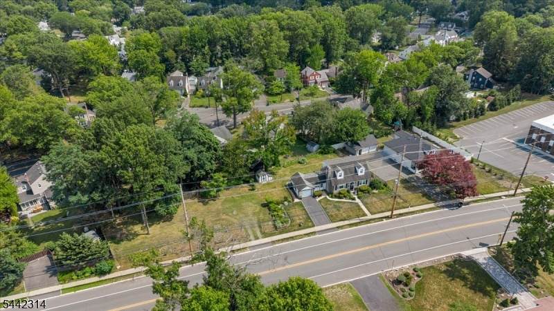 374 South Ave - Photo 1